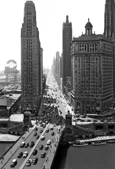 Framed Print : 1940s DOWNTOWN SKYLINE MICHIGAN AVENUE CHICAGO ILLINOIS USA