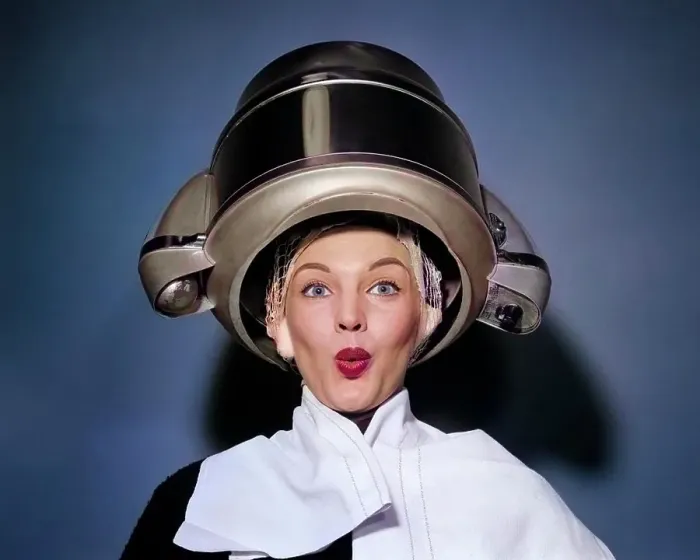 Framed Print : 1950s SURPRISED WOMAN SITTING UNDER HAIR DRYER WITH TOWEL ON SHOULDERS AND HAIR NET LOOKING AT CAMERA Framed Print : 1950s SURPRISED WOMAN SITTING UNDER HAIR DRYER WITH TOWEL ON SHOULDERS AND HAIR NET LOOKING AT CAMERA