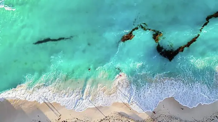 Framed Print : Aerial of the the turquoise waters of Cancun, Quintana Roo, Mexico, Central America Framed Print : Aerial of the the turquoise waters of Cancun, Quintana Roo, Mexico, Central America