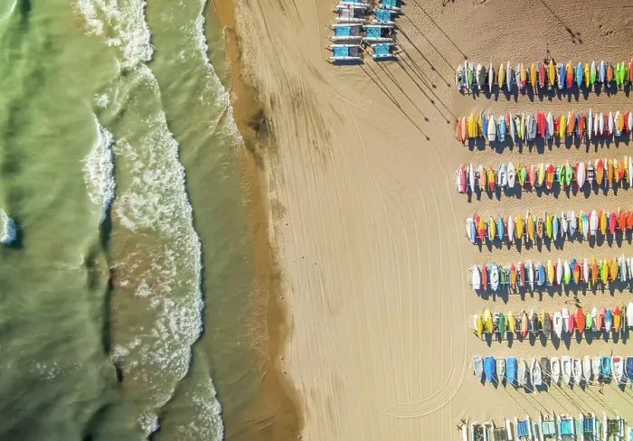 Framed Print : Aerial view of colorful kayak at Gilson Beach, Wilmette, USA Framed Print : Aerial view of colorful kayak at Gilson Beach, Wilmette, USA