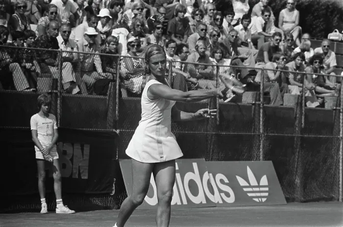 Framed Print : Anefo photo collection. National Tennis Championships Scheveningen; FINALES ELLIE Kessies Apple in Aktie Framed Print : Anefo photo collection. National Tennis Championships Scheveningen; FINALES ELLIE Kessies Apple in Aktie