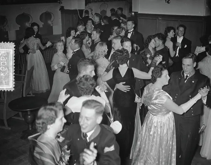 Framed Print : Anefo photo collection. Adel breasts Den Helder. December 17, 1954. Den Helder Framed Print : Anefo photo collection. Adel breasts Den Helder. December 17, 1954. Den Helder
