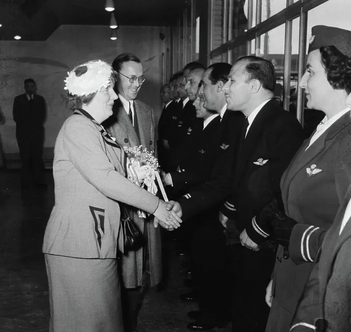 Framed Print : Anefo photo collection. Arrival royal couple from America at Schiphol. April 28, 1952 Framed Print : Anefo photo collection. Arrival royal couple from America at Schiphol. April 28, 1952