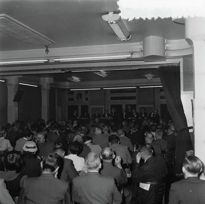 Framed Print : Anefo photo collection. Assignment Forum 'Third road' Krasnapolsky. October 27, 1956. Amsterdam, Noord-Holland Framed Print : Anefo photo collection. Assignment Forum 'Third road' Krasnapolsky. October 27, 1956. Amsterdam, Noord-Holland
