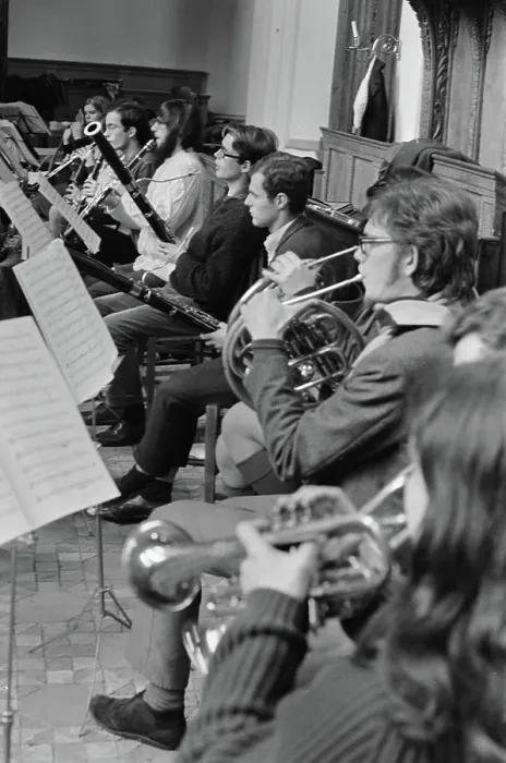 Framed Print : Anefo photo collection. Dutch Student Orchestra rehearses in Ruin Church in Bergen Framed Print : Anefo photo collection. Dutch Student Orchestra rehearses in Ruin Church in Bergen
