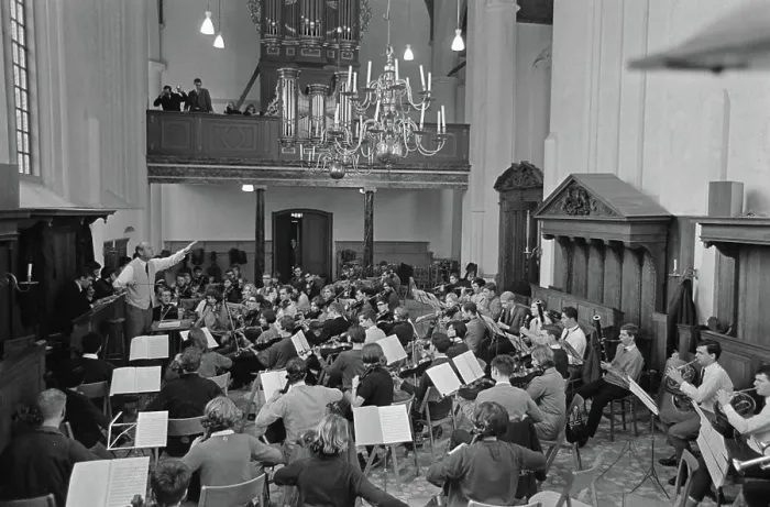 Framed Print : Anefo photo collection. Dutch Student Orchestra in Ruinekerk in Bergen. January 3, 1967. Bergen Framed Print : Anefo photo collection. Dutch Student Orchestra in Ruinekerk in Bergen. January 3, 1967. Bergen