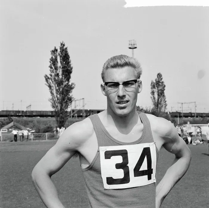 Framed Print : Anefo photo collection. International athletics competitions, evers (head) (jump). May 31, 1964 Framed Print : Anefo photo collection. International athletics competitions, evers (head) (jump). May 31, 1964