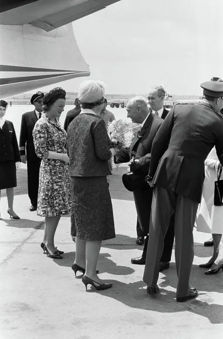 Framed Print : Anefo photo collection. State visit Royal Family in Vienna Framed Print : Anefo photo collection. State visit Royal Family in Vienna