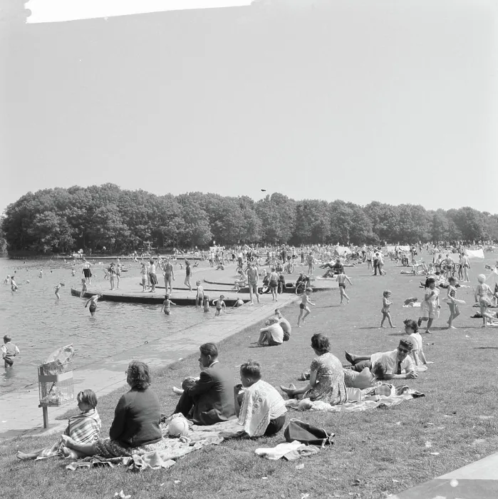 Framed Print : Anefo photo collection. Sunbathing in Amsterdams forest. July 8, 1962. Amsterdam, Noord-Holland Framed Print : Anefo photo collection. Sunbathing in Amsterdams forest. July 8, 1962. Amsterdam, Noord-Holland