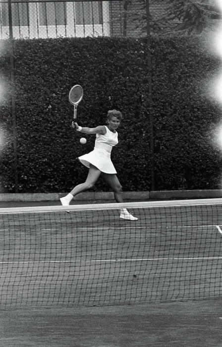 Framed Print : Anefo photo collection. Tennis in Hilversum Lesley Turner during the competition. July 23, 1964. Hilversum