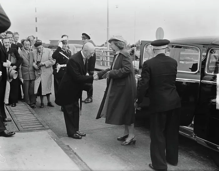 Framed Print : Anefo photo collection. Visit Royal Family on Noordoostpolder and Urk. July 13, 1951. Noordoostpolder, Urk Framed Print : Anefo photo collection. Visit Royal Family on Noordoostpolder and Urk. July 13, 1951. Noordoostpolder, Urk
