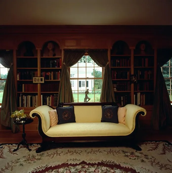 Framed Print : Antique sofa in traditional living room Framed Print : Antique sofa in traditional living room