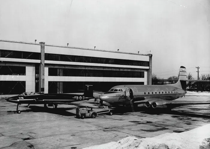 Framed Print : The Avro Jetliner