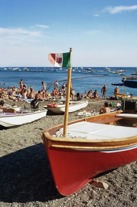 Framed Print : Boats on the beach, Positano, Italy Framed Print : Boats on the beach, Positano, Italy
