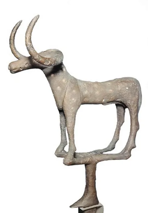Framed Print : Bull (2500-2000 BC). Hittite art. Sculpture. TURKEY. CENTRAL ANATOLIA. Ankara. Archaeological Museum Framed Print : Bull (2500-2000 BC). Hittite art. Sculpture. TURKEY. CENTRAL ANATOLIA. Ankara. Archaeological Museum