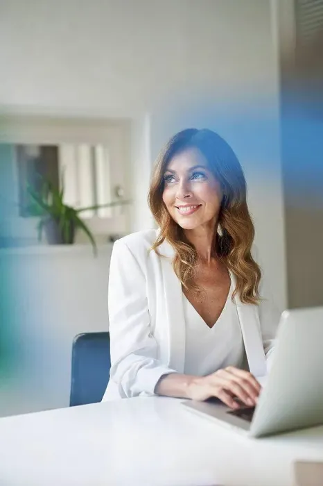 Framed Print : Business woman using laptop Framed Print : Business woman using laptop