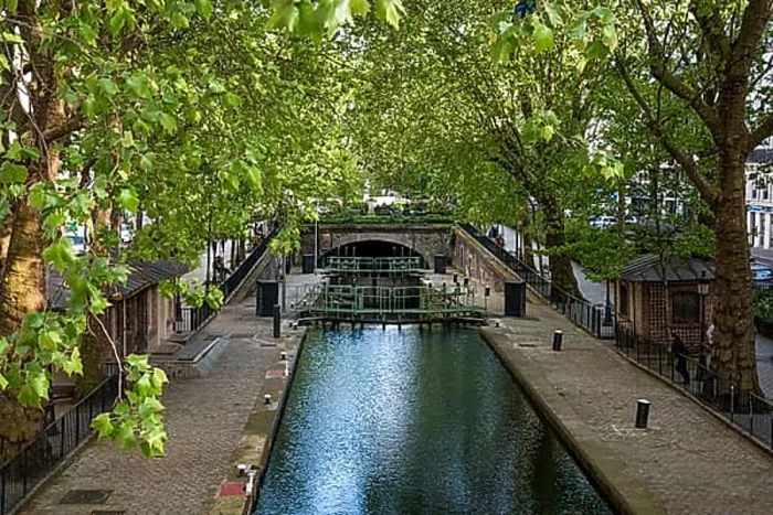 Framed Print : Calm canal Saint Martin in Paris in Summer, France, Europe