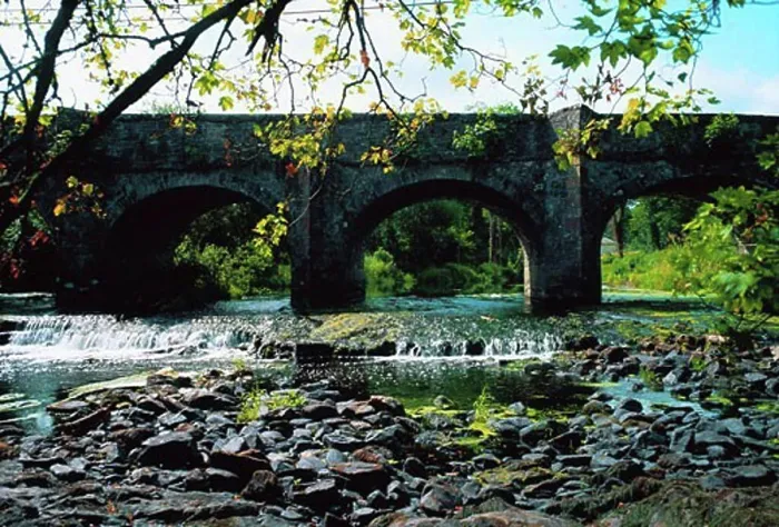 Framed Print : Co Cavan, Bridge across the R. Annalee, Ballyhaise Framed Print : Co Cavan, Bridge across the R. Annalee, Ballyhaise