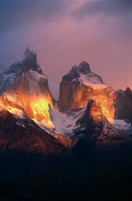 Framed Print : Chile, Torres del Paine National Park. Sunrise on the peaks of Los Cuernos Framed Print : Chile, Torres del Paine National Park. Sunrise on the peaks of Los Cuernos