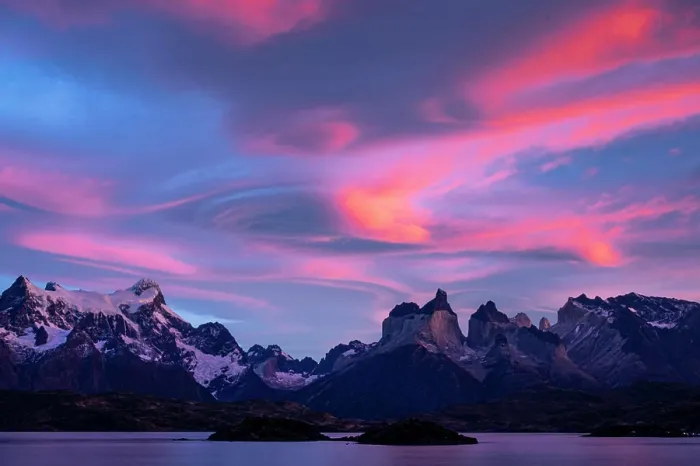 Framed Print : Chile, Torres del Paine National Park sunrise Framed Print : Chile, Torres del Paine National Park sunrise