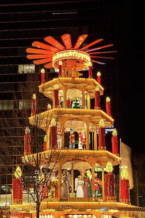 Framed Print : Christmas pyramid, Christmas market, Dortmund, Ruhr area, North Rhine-Westphalia, Germany, Europe Framed Print : Christmas pyramid, Christmas market, Dortmund, Ruhr area, North Rhine-Westphalia, Germany, Europe