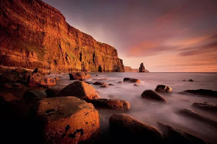Framed Print : Cliffs of Moher, Liscannor, Ireland Framed Print : Cliffs of Moher, Liscannor, Ireland