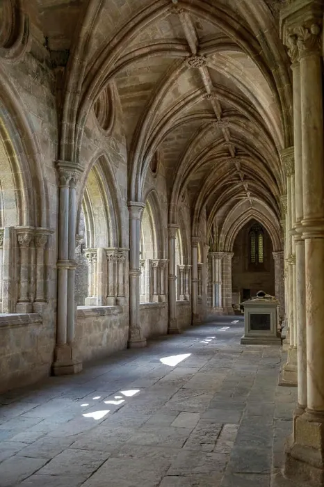 Framed Print : Cloisters of Evora Cathedral (the Se) in the city of Evora in Portugal. Evora is a UNESCO World Heritage Site Framed Print : Cloisters of Evora Cathedral (the Se) in the city of Evora in Portugal. Evora is a UNESCO World Heritage Site