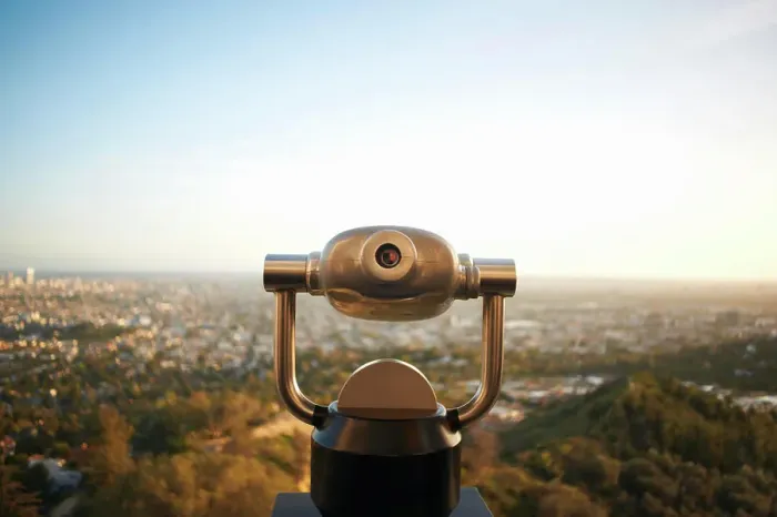 Framed Print : Coin-operated binoculars overlooking Hollywood, Los Angeles, USA