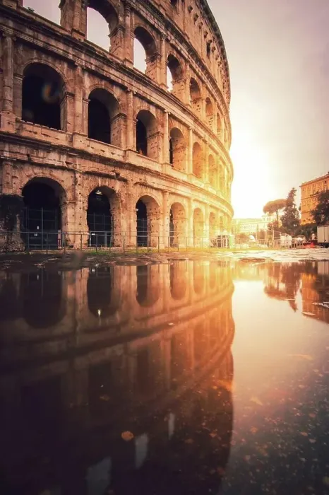 Framed Print : The Colosseum in Rome, Italy Framed Print : The Colosseum in Rome, Italy