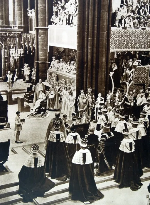 Framed Print : Coronation of British King George VI in Westminster Abbey Framed Print : Coronation of British King George VI in Westminster Abbey