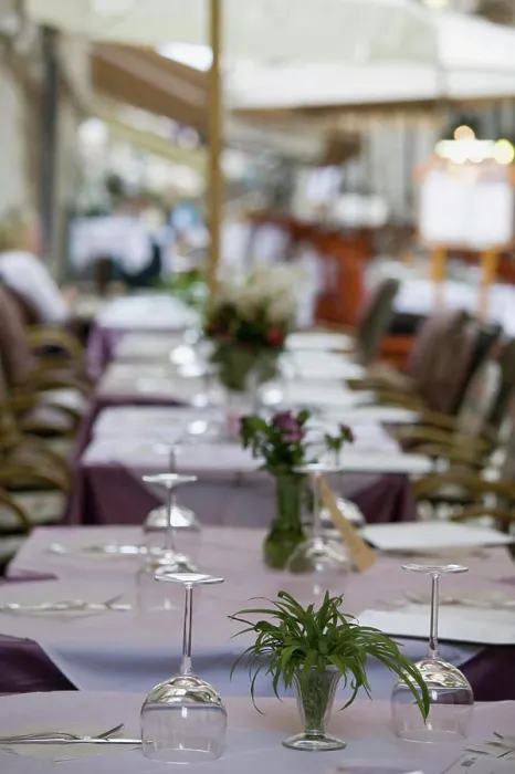 Framed Print : Croatia, Southern Dalmatia, DUBROVNIK. Old Town DUBROVNIK, Restaurant table Framed Print : Croatia, Southern Dalmatia, DUBROVNIK. Old Town DUBROVNIK, Restaurant table