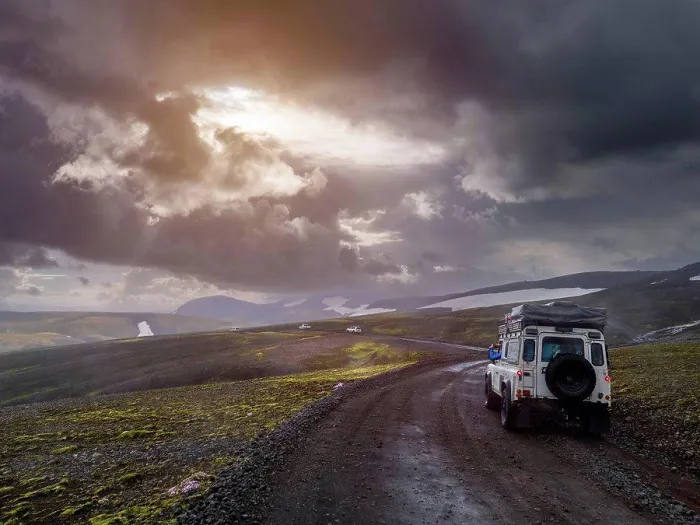 Framed Print : Dramatic sky over off-road car driving along remote dirt road at¶ÿFjallabak Nature Reserve Framed Print : Dramatic sky over off-road car driving along remote dirt road at¶ÿFjallabak Nature Reserve