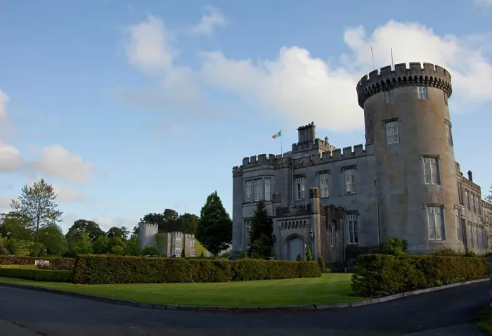 Framed Print : Dromoland Castle Hotel in Newmaket-on-Fergus Framed Print : Dromoland Castle Hotel in Newmaket-on-Fergus