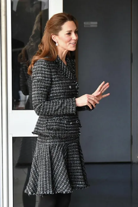 Framed Print : Duchess of Cambridge visits Childrens Hospital in London Catherine Duchess of Cambridge Framed Print : Duchess of Cambridge visits Childrens Hospital in London Catherine Duchess of Cambridge