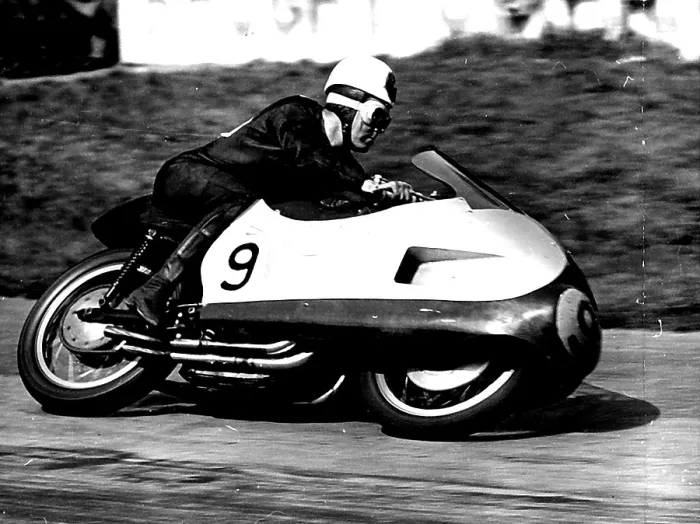 Framed Print : Duke Does It Again - Geoff Duke on his Gilera Framed Print : Duke Does It Again - Geoff Duke on his Gilera