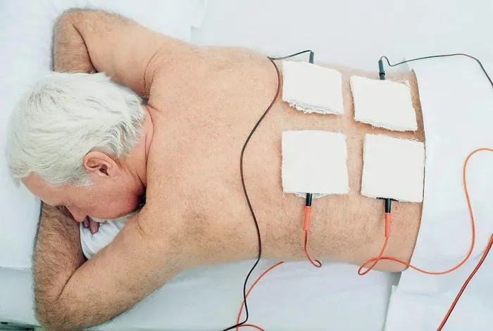 Framed Print : Electrotherapy physiotherapy treatment Framed Print : Electrotherapy physiotherapy treatment