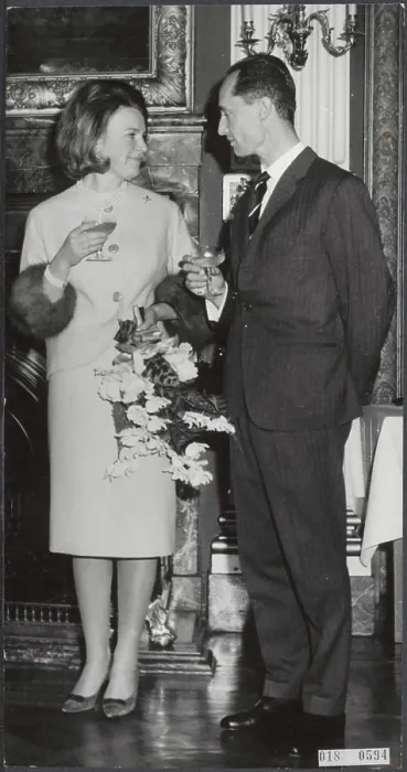 Framed Print : Elsevier photo collection. Dutch government proposed fiancé royal couple families Trèveszaal Hague Framed Print : Elsevier photo collection. Dutch government proposed fiancé royal couple families Trèveszaal Hague