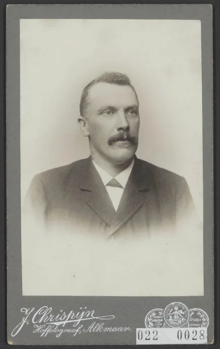 Framed Print : Elsevier photo collection. Jacob de Leeuw, Bugermeester van Schermerhorn. 1920. Schermerhorn