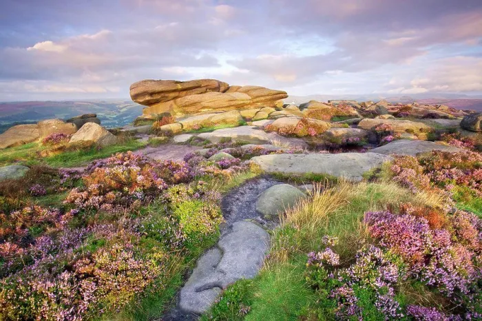 Framed Print : England, Derbyshire, Stanage Edge Framed Print : England, Derbyshire, Stanage Edge