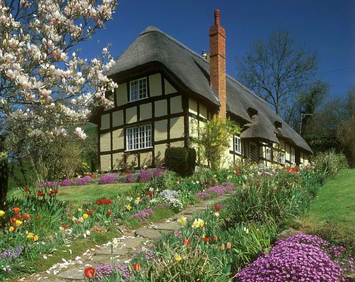 Framed Print : England, Herefordshire, Eastnor. A view to a thatched cottage and its colourful garden Framed Print : England, Herefordshire, Eastnor. A view to a thatched cottage and its colourful garden