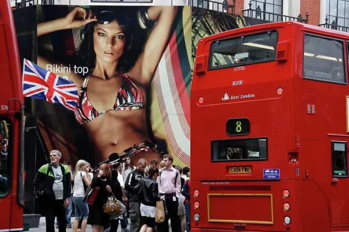 Framed Print : England, London. London Busses on Oxford Street Framed Print : England, London. London Busses on Oxford Street