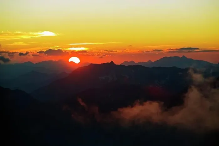 Framed Print : Europe, Spain, Pyrenees, Pico de Aneto (3404m), highest peak in mainland spain, sunset view Framed Print : Europe, Spain, Pyrenees, Pico de Aneto (3404m), highest peak in mainland spain, sunset view