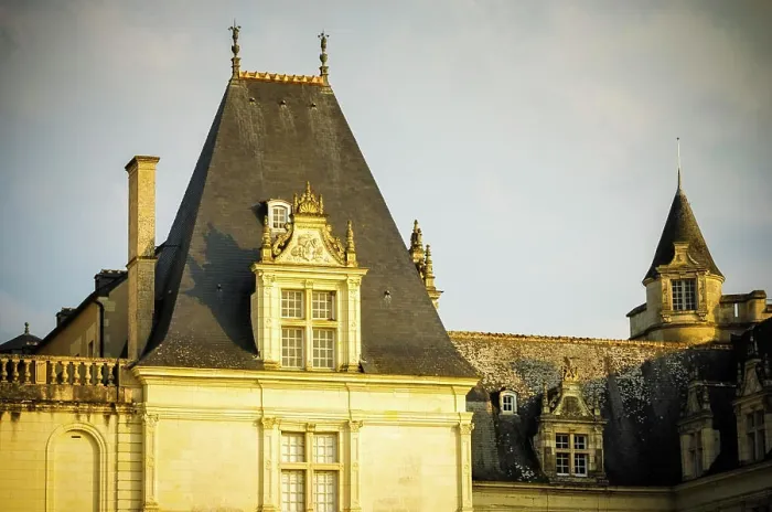Framed Print : Evening light on the Chateau de Villandry, Villandry, Loire Valley, France Framed Print : Evening light on the Chateau de Villandry, Villandry, Loire Valley, France