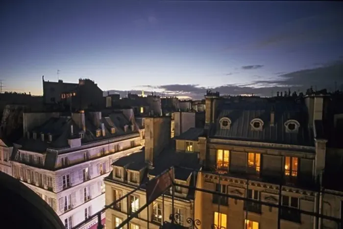 Framed Print : Evening view above the rooftops of Paris, 2e Paris, France Framed Print : Evening view above the rooftops of Paris, 2e Paris, France