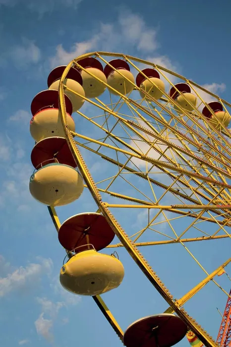 Framed Print : Ferris wheel ride at a summer festival in Toronto, Ontario Framed Print : Ferris wheel ride at a summer festival in Toronto, Ontario