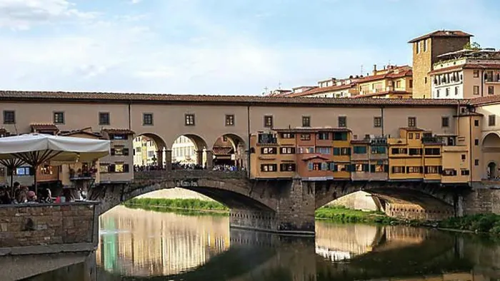 Framed Print : FLORENCE, TUSCANY / ITALY - OCTOBER 18 : View of buildings along and across the River Arno in Florence on October 18 Framed Print : FLORENCE, TUSCANY / ITALY - OCTOBER 18 : View of buildings along and across the River Arno in Florence on October 18