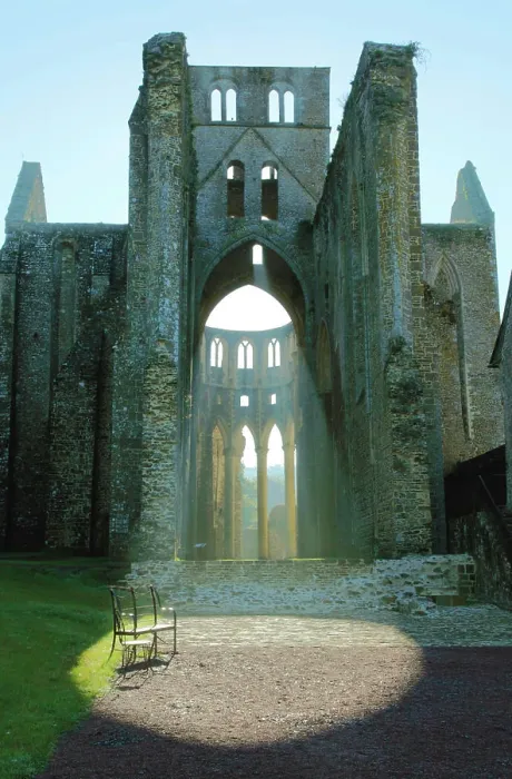 Framed Print : France, Normandy, Manche department (50), Hambye abbey, abbatiale church