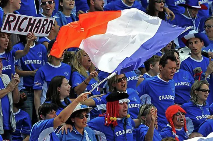 Framed Print : French fans, spectators waving flag, Davis Cup 2011 quarter-final, Stuttgart, Baden-Wuerttemberg, Germany, Europe Framed Print : French fans, spectators waving flag, Davis Cup 2011 quarter-final, Stuttgart, Baden-Wuerttemberg, Germany, Europe