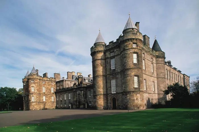Framed Print : Great Britain, Scotland, Lothian, Edinburgh, Palace of Holyroodhouse (Large format sizes available) Framed Print : Great Britain, Scotland, Lothian, Edinburgh, Palace of Holyroodhouse (Large format sizes available)