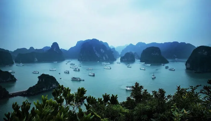Framed Print : Ha Long Bay, Vietnam, Southeast Asia Framed Print : Ha Long Bay, Vietnam, Southeast Asia